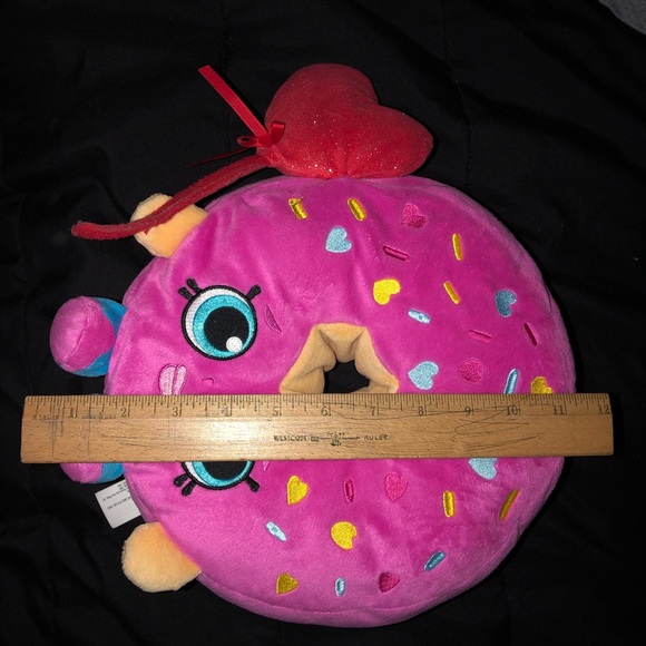 Shopkins full size sheets and pillow - Picture 4 of 4